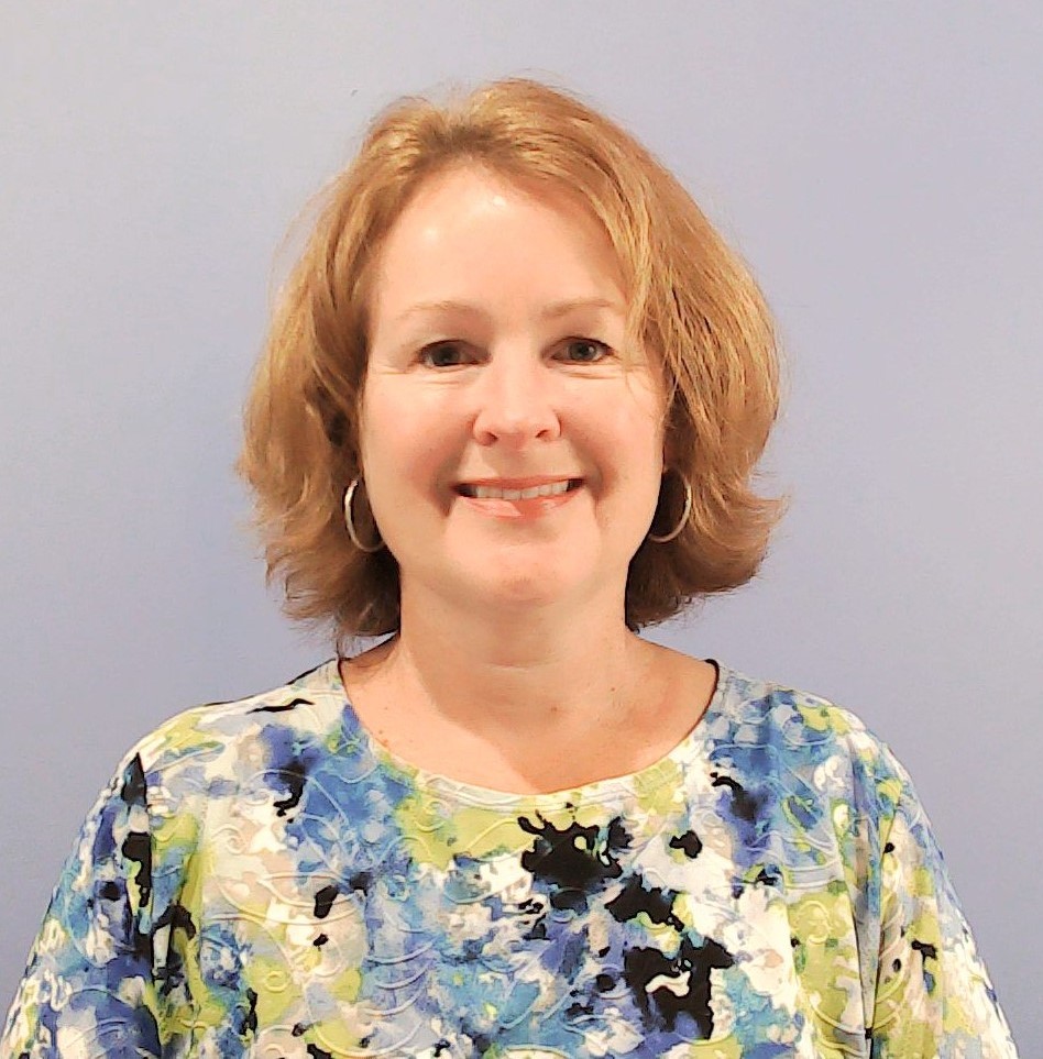 Sunny Winstead in floral top