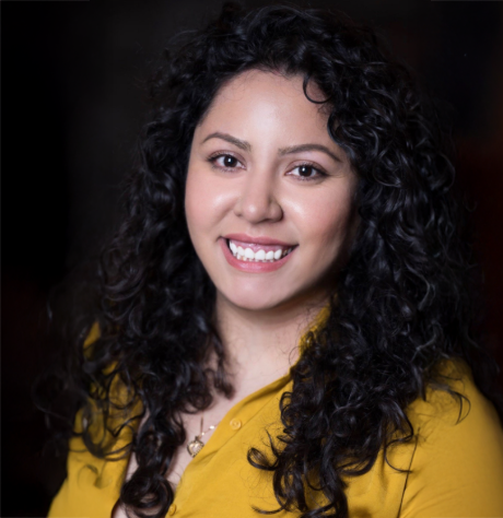 profile photo of Evelyn from the SoTL center