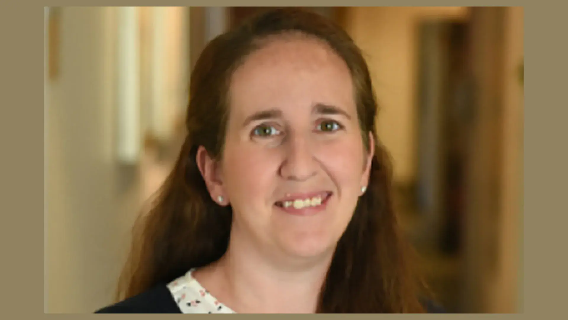 Photo of Dr. Annie Fox