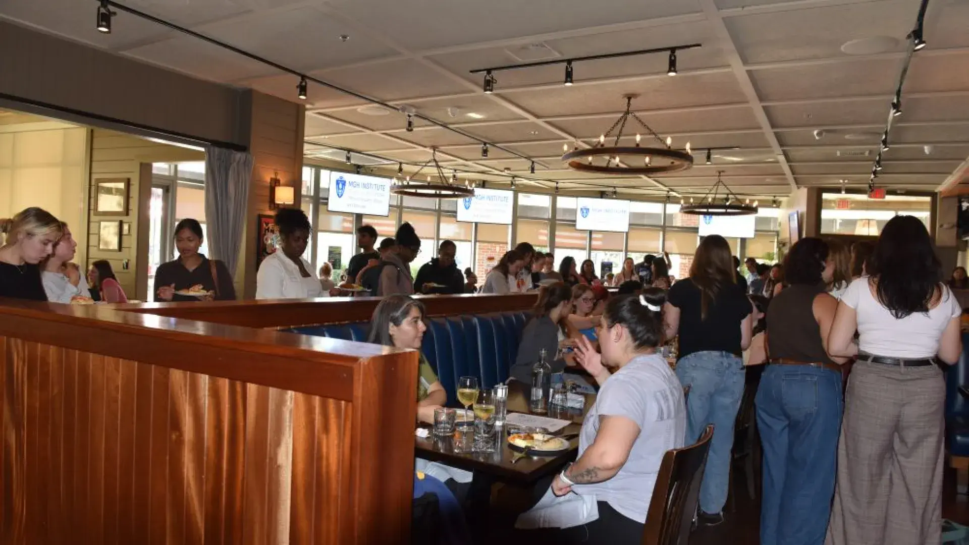 People in a restaurant