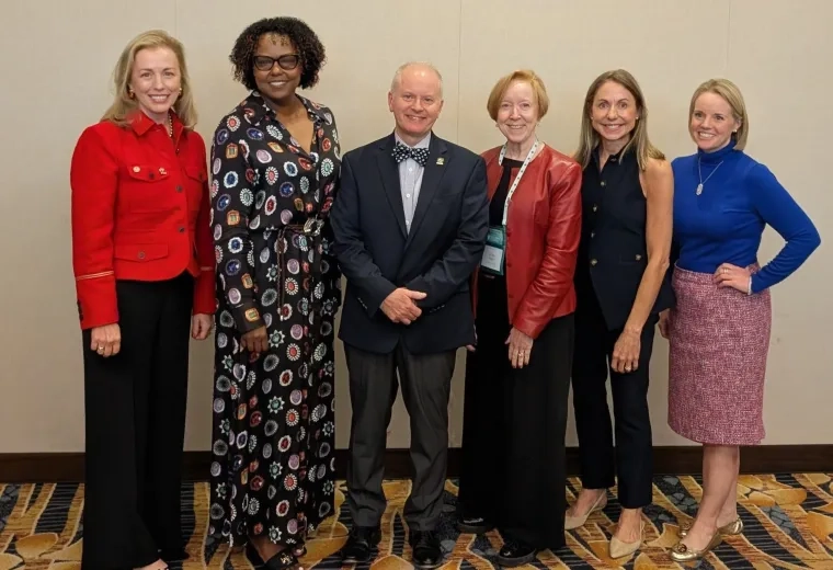 people lined up for pic 