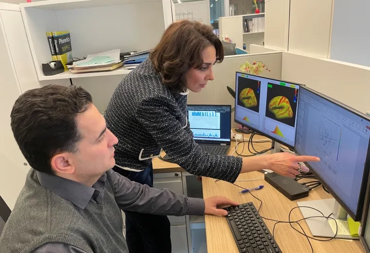 researcher with assistant 