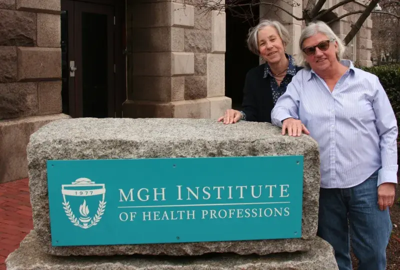 two women next to Stoney 