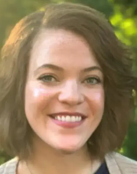 Marissa Russell, CSD'20, will study why bilingual people choose to use one language over another in their daily lives.